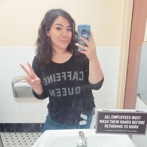 Meet your Posher, Maci